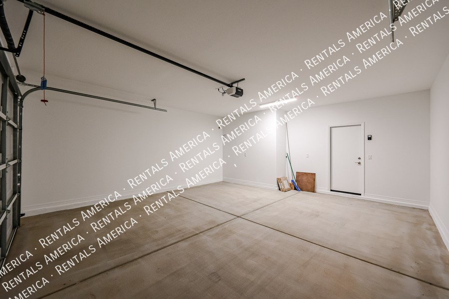 New Build 4 Bed 3 Baths Move in Special! property image