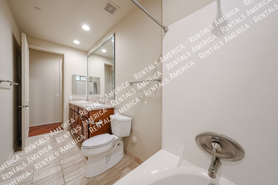 Available! 2 Bath 2 Bed Condo in Carefree property image