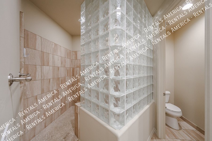 Available! 2 Bath 2 Bed Condo in Carefree property image