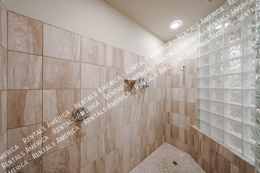 Available! 2 Bath 2 Bed Condo in Carefree property image