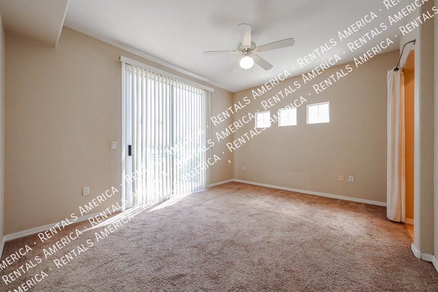 Beautiful 2 Bedroom & Bath Condo On The Waterfront! Must See! property image