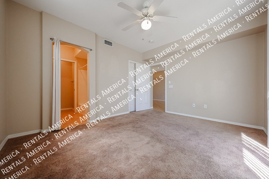Beautiful 2 Bedroom & Bath Condo On The Waterfront! Must See! property image
