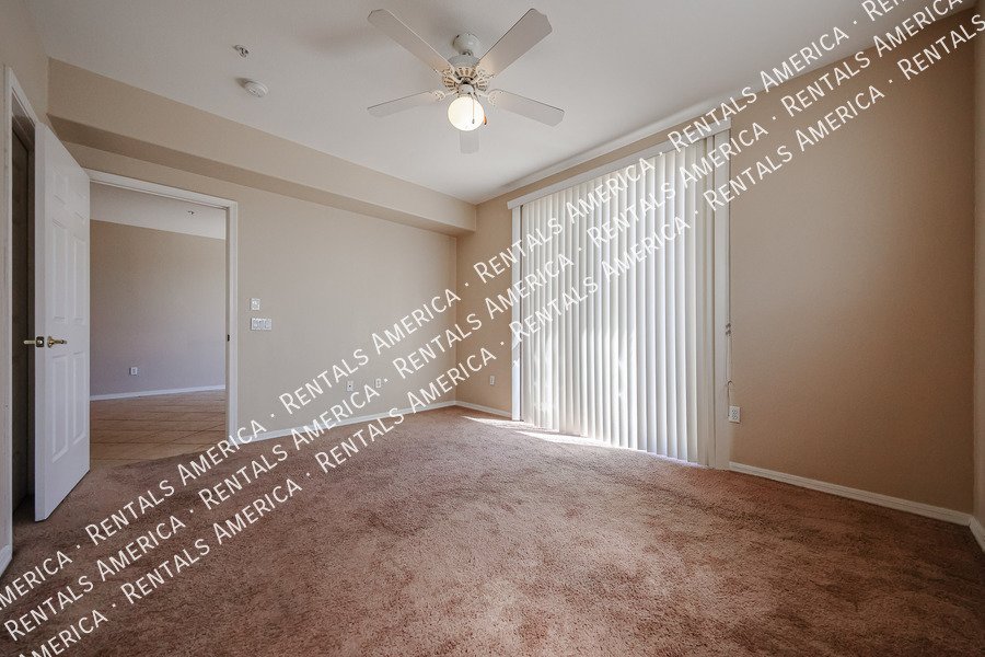 Beautiful 2 Bedroom & Bath Condo On The Waterfront! Must See! property image