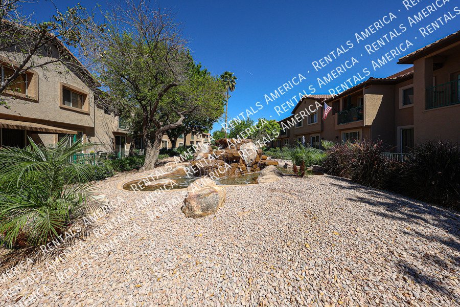 Beautiful 2 Bedroom & Bath Condo On The Waterfront! Must See! property image