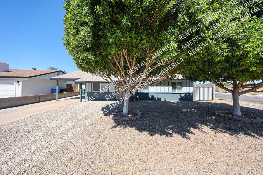 Available! 3 bed 2 bath No HOA property image