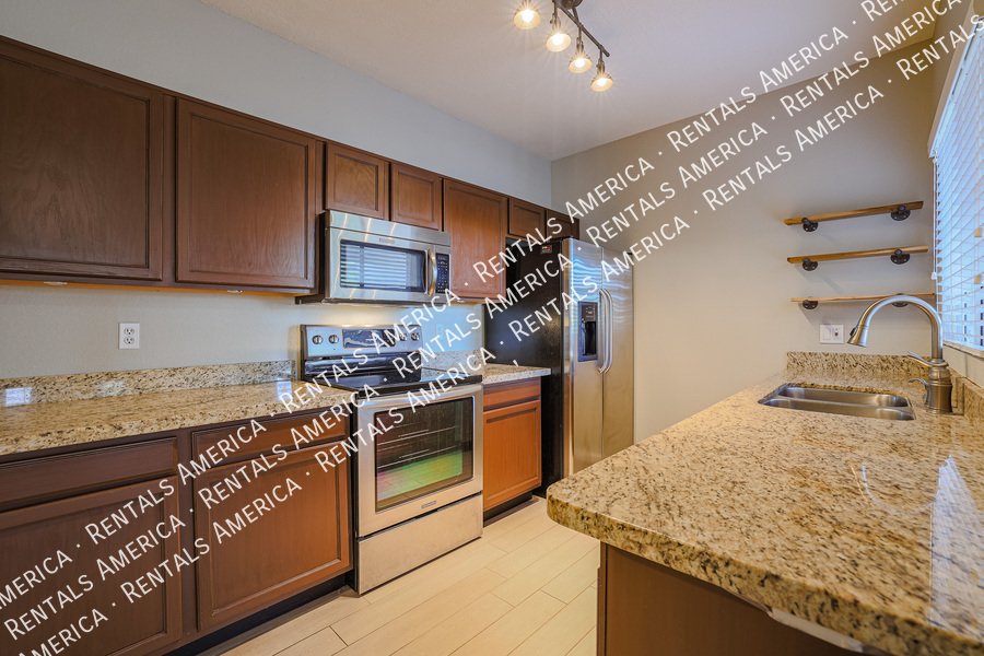 Beautiful 2BR/2BA 1st Floor Condo in North Scottsdale property image
