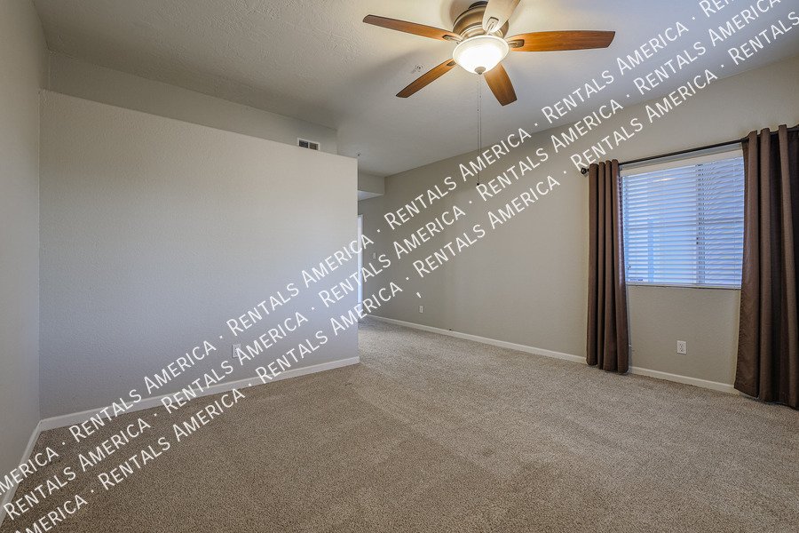 Beautiful 2BR/2BA 1st Floor Condo in North Scottsdale property image