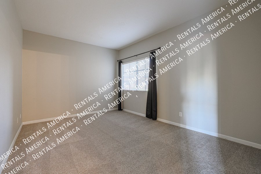 Beautiful 2BR/2BA 1st Floor Condo in North Scottsdale property image