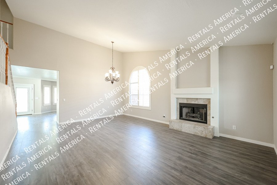 Great Tempe home with a pool! property image