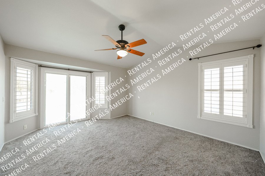 Great Tempe home with a pool! property image