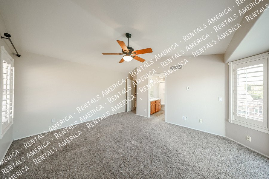 Great Tempe home with a pool! property image