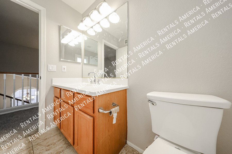 Great Tempe home with a pool! property image