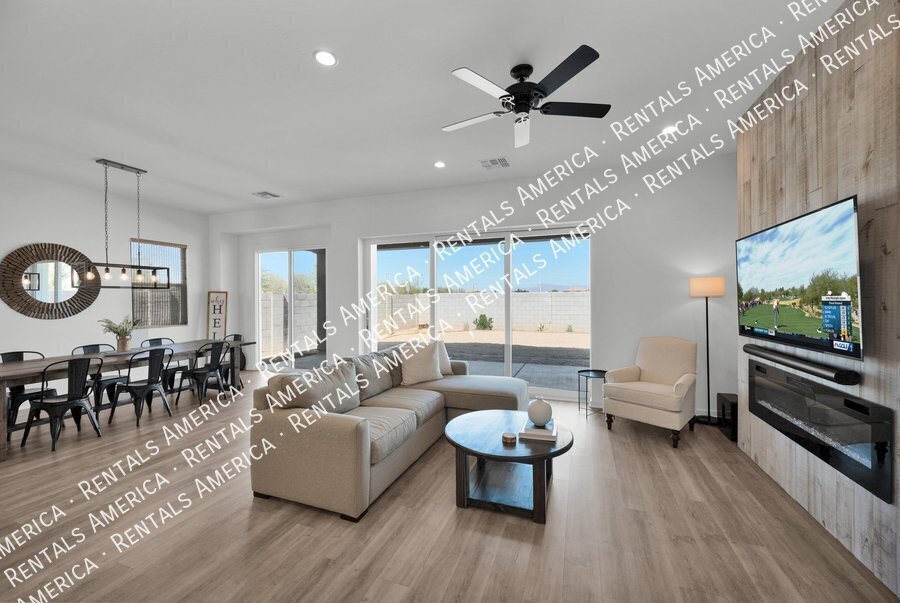 Fantastic Beautiful Homes with Many upgrades property image