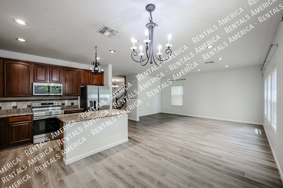 Ocotillo & Rittenhouse 4-bedrom 3 bath property image