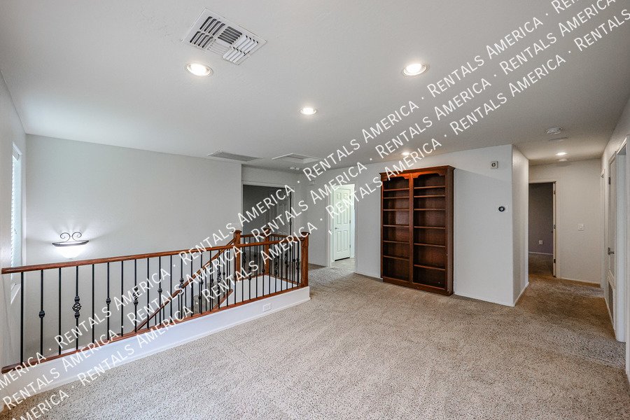 Ocotillo & Rittenhouse 4-bedrom 3 bath property image