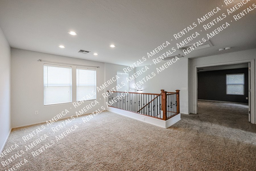 Ocotillo & Rittenhouse 4-bedrom 3 bath property image