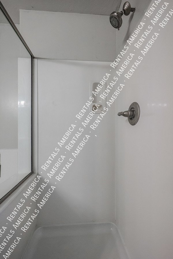 Ocotillo & Rittenhouse 4-bedrom 3 bath property image