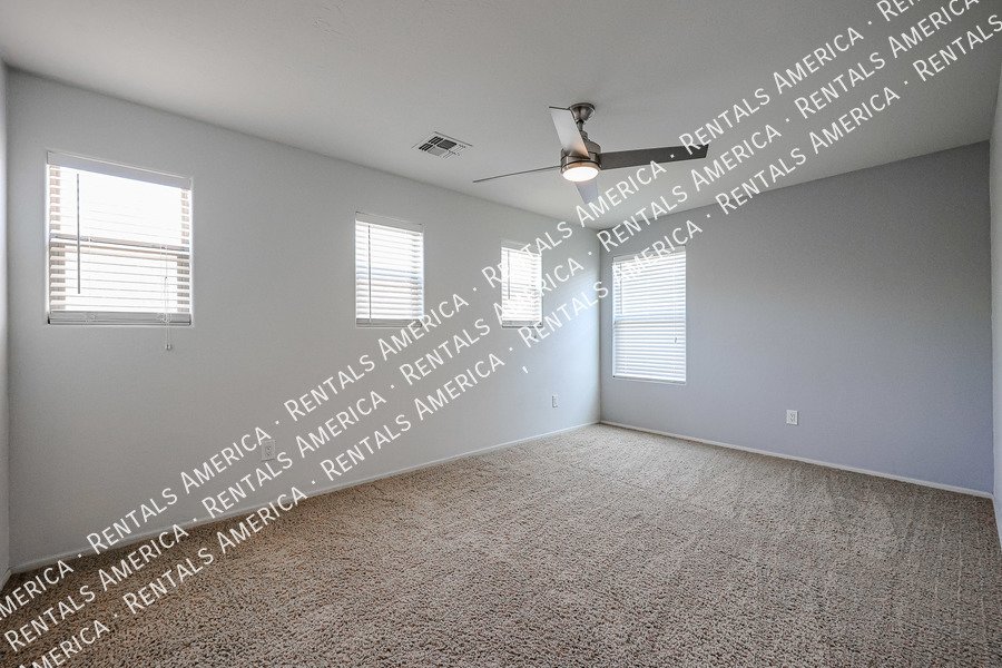 Ocotillo & Rittenhouse 4-bedrom 3 bath property image