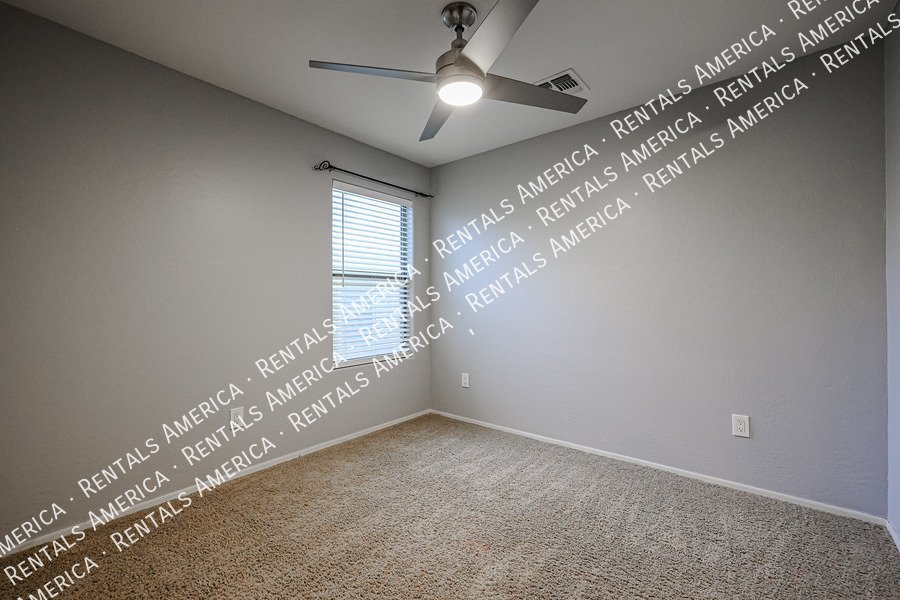 Ocotillo & Rittenhouse 4-bedrom 3 bath property image