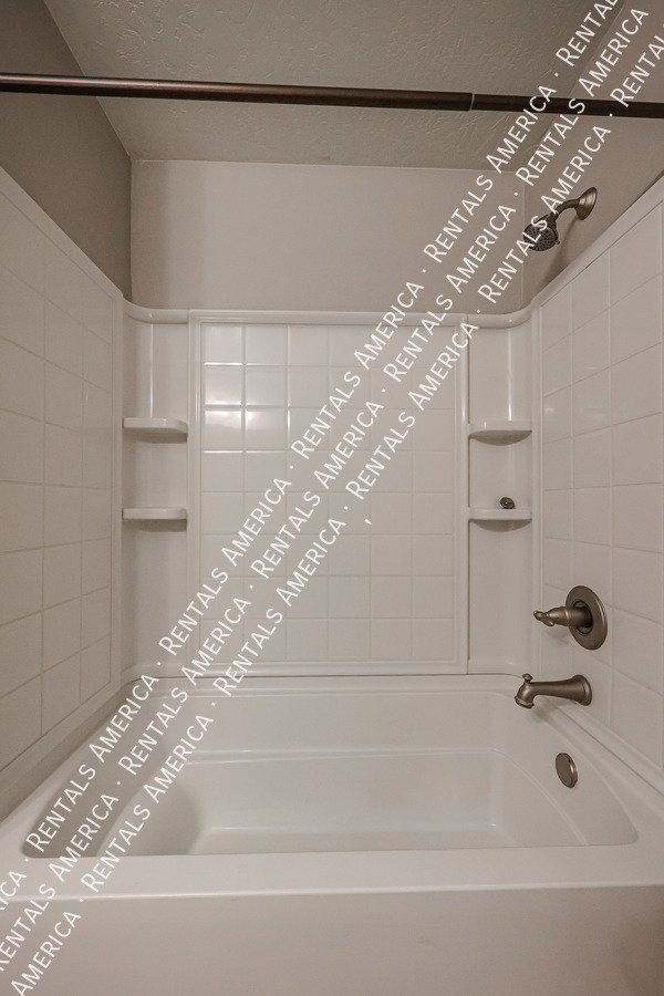 Ocotillo & Rittenhouse 4-bedrom 3 bath property image