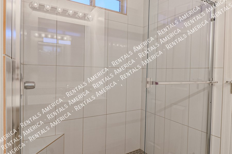 Beautiful 4 bedroom home in El Mirage property image