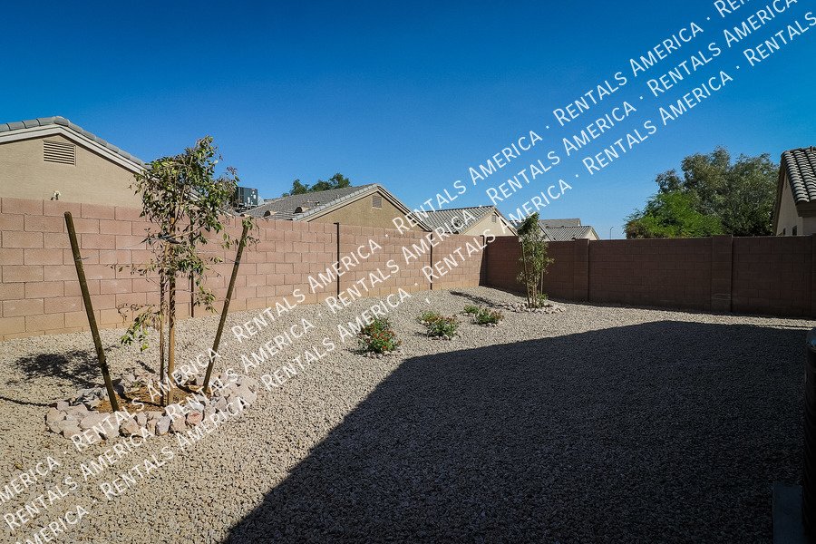 Beautiful 4 bedroom home in El Mirage property image