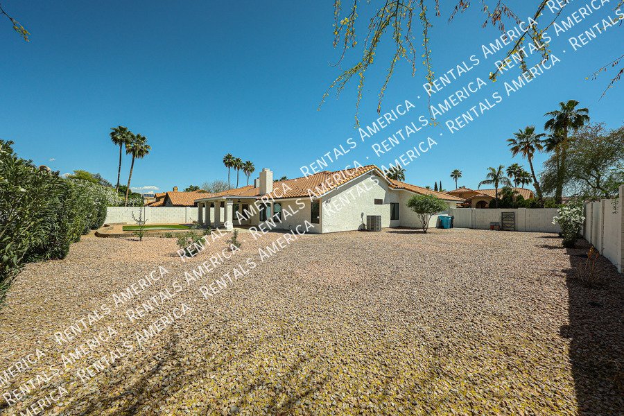Beautifully Renovated 3-bed, 2-bath in Paradise Valley property image