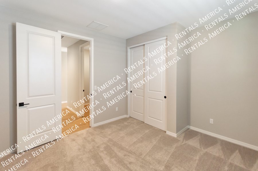 Move In Special! property image