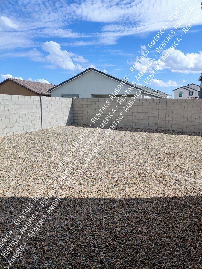 Move In Special! property image