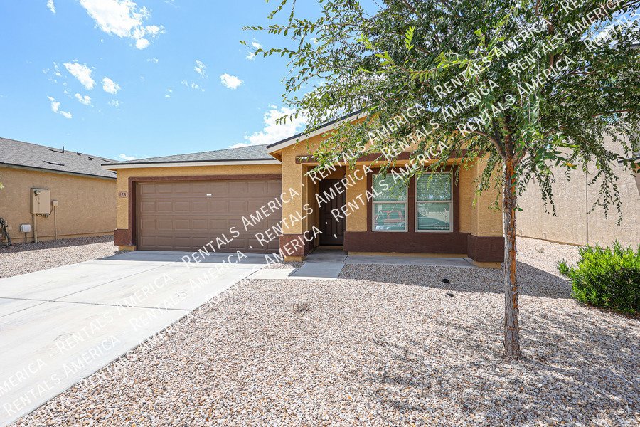 Single Level 3 bed 2 bath - Casa Grande property image