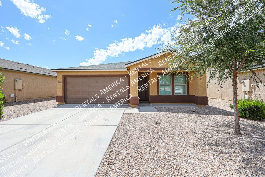 Single Level 3 bed 2 bath - Casa Grande property image