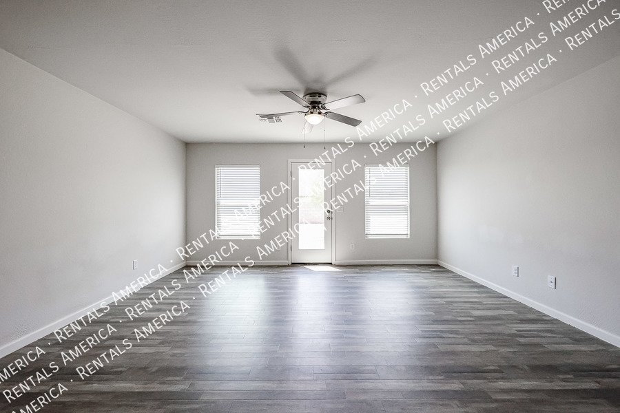 Single Level 3 bed 2 bath - Casa Grande property image