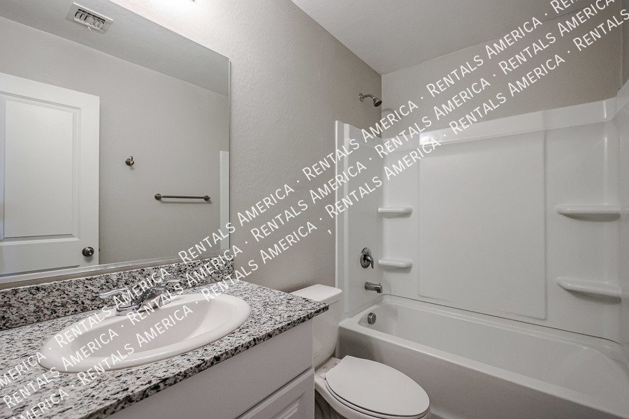 Single Level 3 bed 2 bath - Casa Grande property image