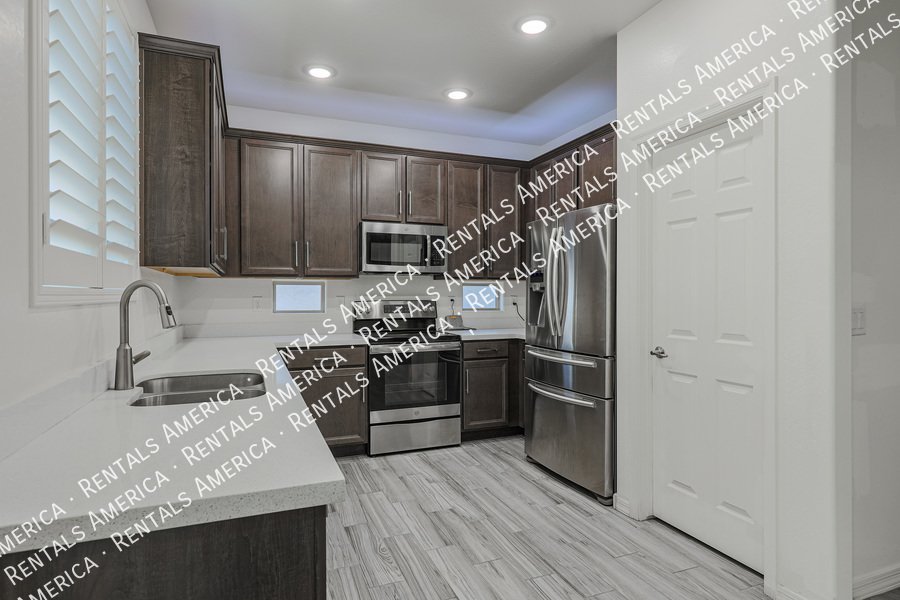 COMING SOON!  OCCUPIED! SPACIOUS 3 BEDROOM IN DESERT SPRINGS VILLAGE property image