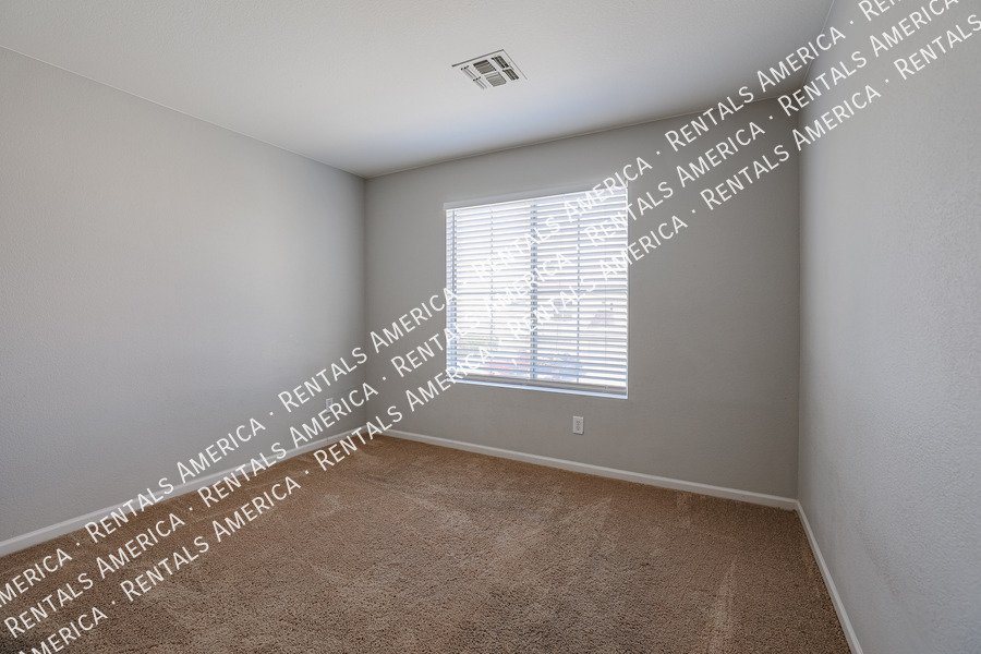 Minutes from Westgate Entertainment District! property image