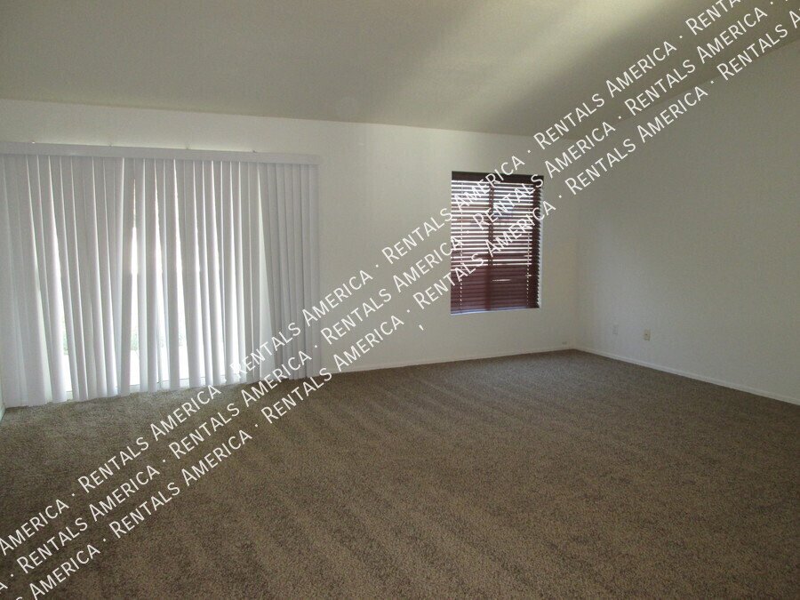 Great 3 bedroom, 2 bath home property image