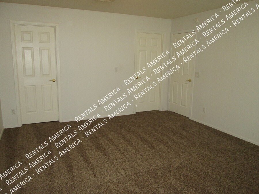 Great 3 bedroom, 2 bath home property image