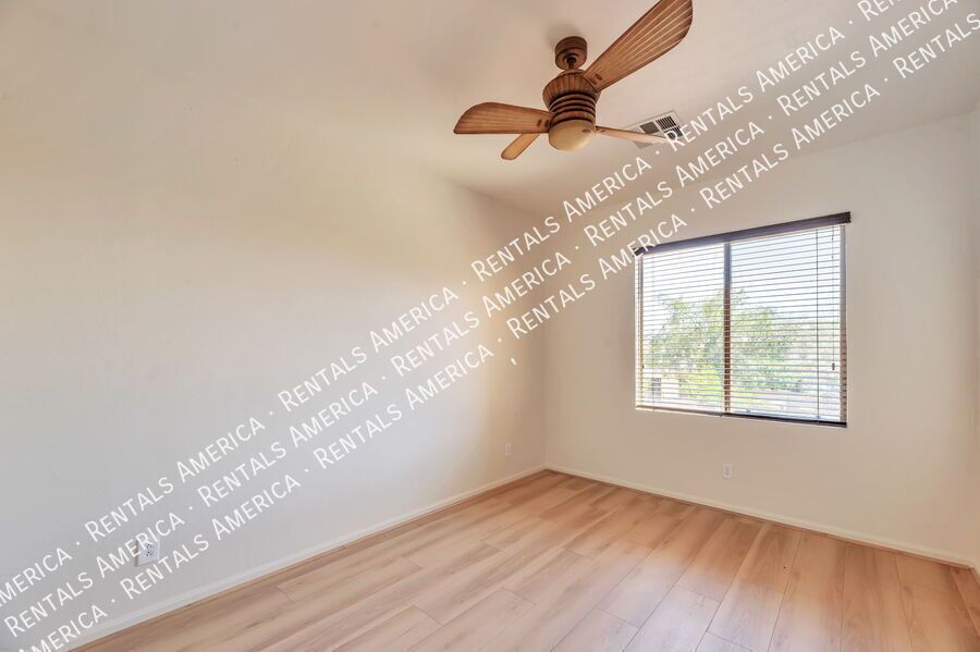 Beautiful home with pool and mountain views property image