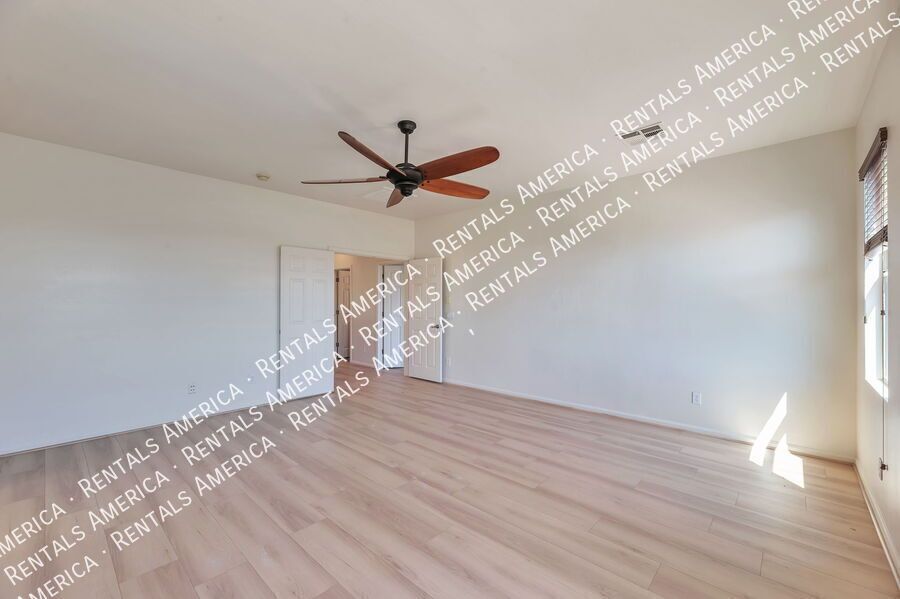 Beautiful home with pool and mountain views property image