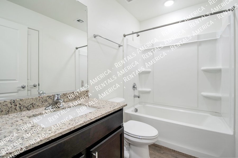 Beautiful 3 Bedroom Open-Concept Floorplan in Casa Grande! property image
