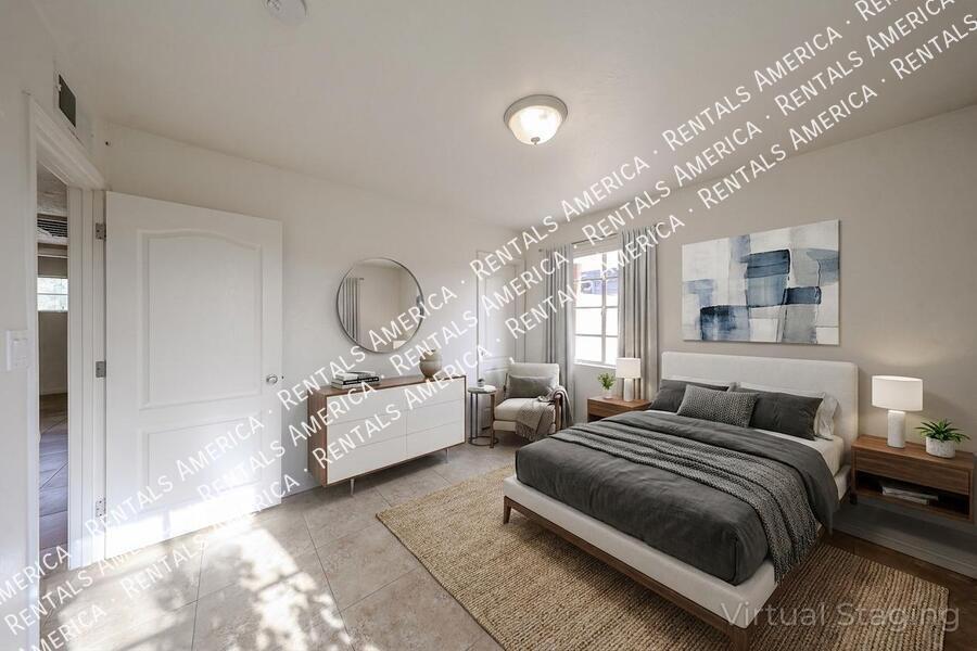 Hidden Gem! Beautiful Remodel in Amazing Central Phx Location! property image