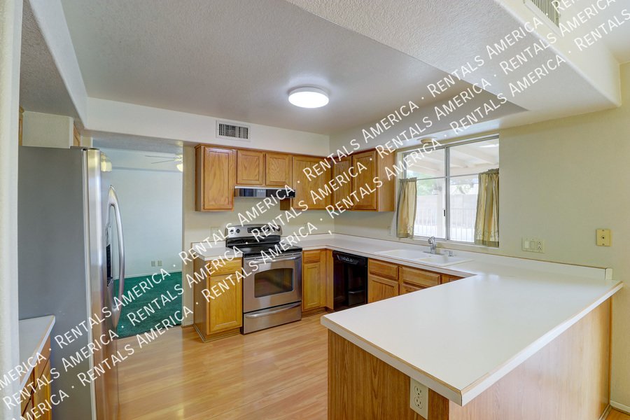 Large Chandler Home with Sparkling Pool! property image