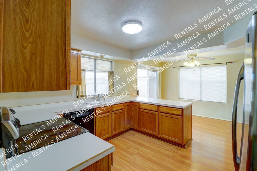 Large Chandler Home with Sparkling Pool! property image