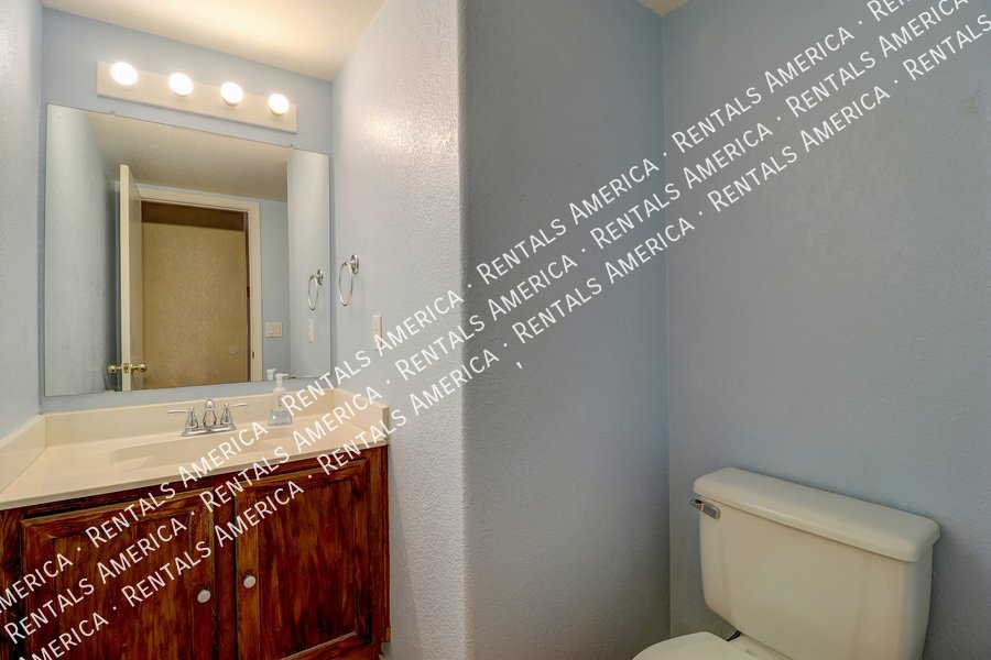 Large Chandler Home with Sparkling Pool! property image