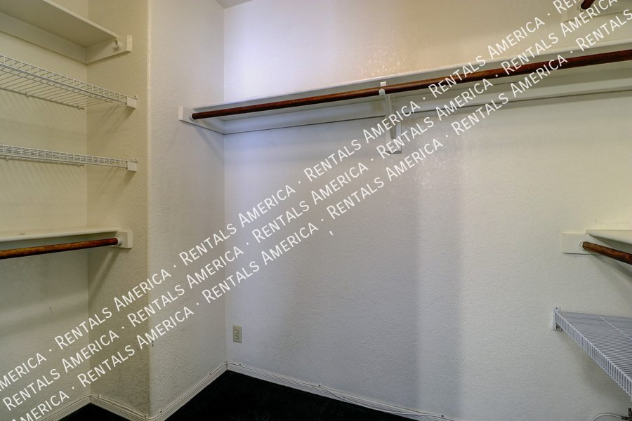 Large Chandler Home with Sparkling Pool! property image