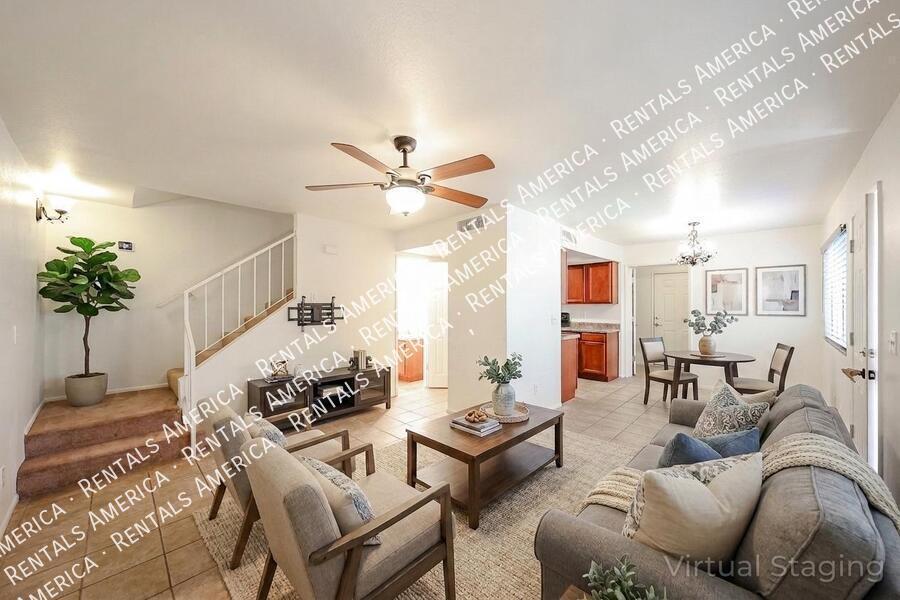 Condo w/ 1Car garage 2 bed 1 1/2 Bath, Community Pool property image