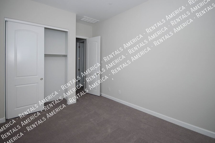 3725 E Catalina Dr property image