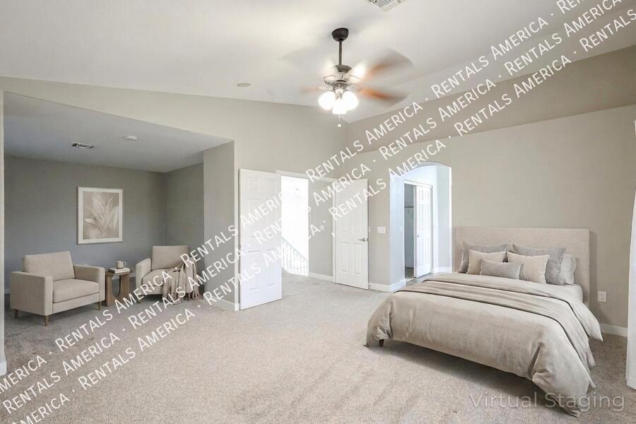 4 Bed 3 Bath Pool Home in Chandlers Copper Commons property image