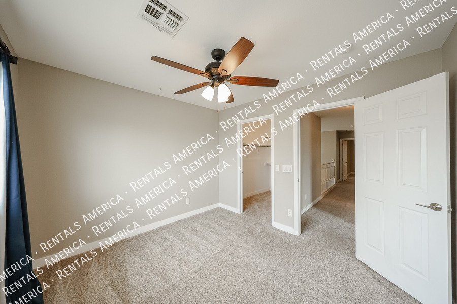 4 Bed 3 Bath Pool Home in Chandlers Copper Commons property image