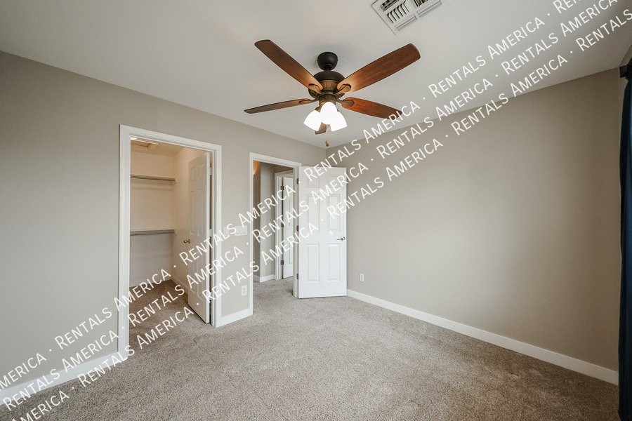 4 Bed 3 Bath Pool Home in Chandlers Copper Commons property image